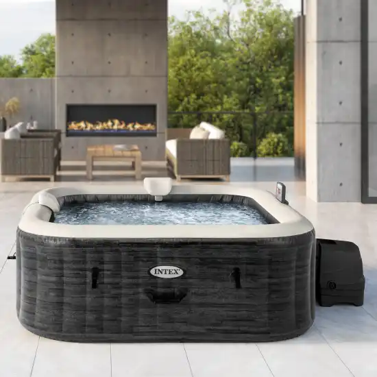 6-person Greystone Deluxe Square Bubble Spa